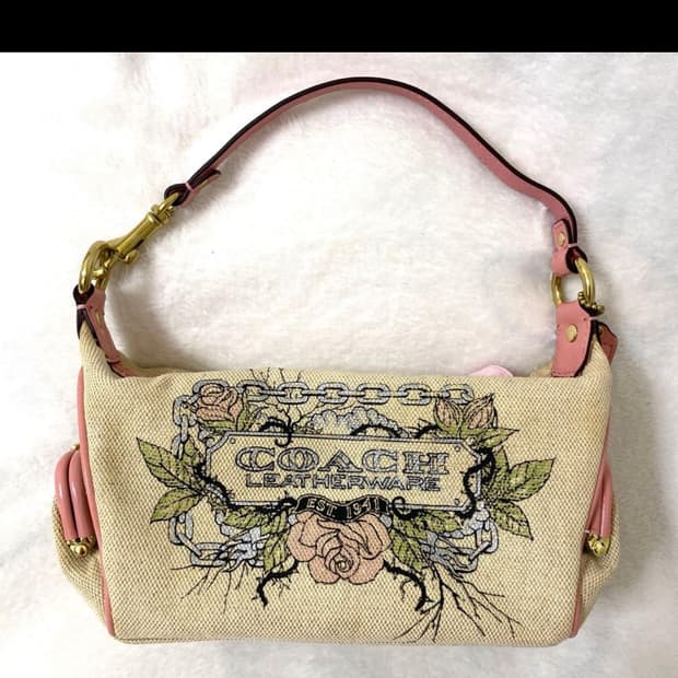 코치 타투컬렉션 미니 토트백 