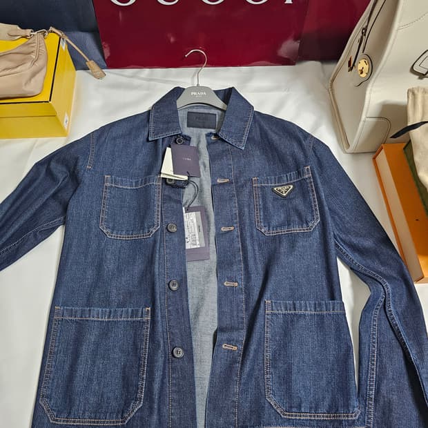 (새상품)프라다 삼각로고 데님 셔츠