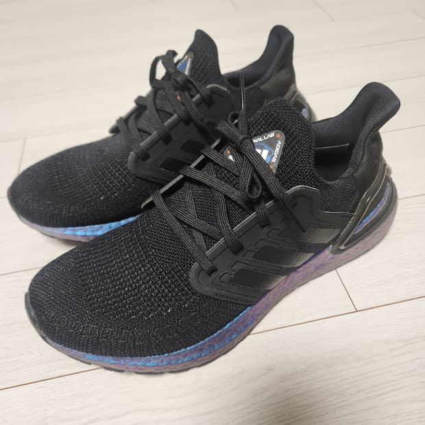 아디다스 운동화 울트라부스트 20 EG1341 러닝화 남녀공용 사이즈26