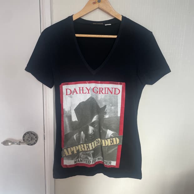 존 갈리아노 뉴스페이퍼 반팔