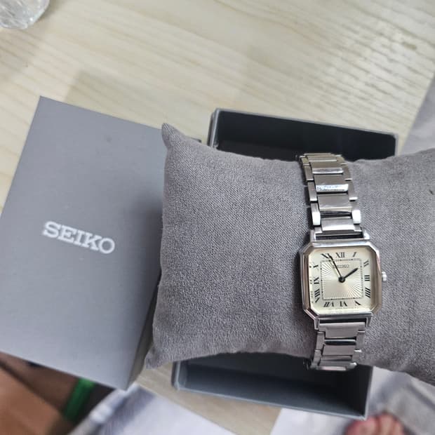 세이코x나노유니버스 콜라보시계