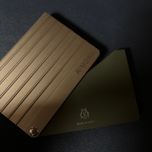 리모와 카드 홀더