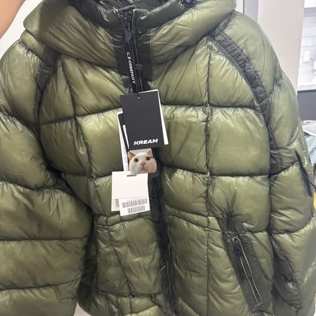 시피컴퍼니 cp컴퍼니 디디쉘 dd쉘 그린바나나 숏패딩