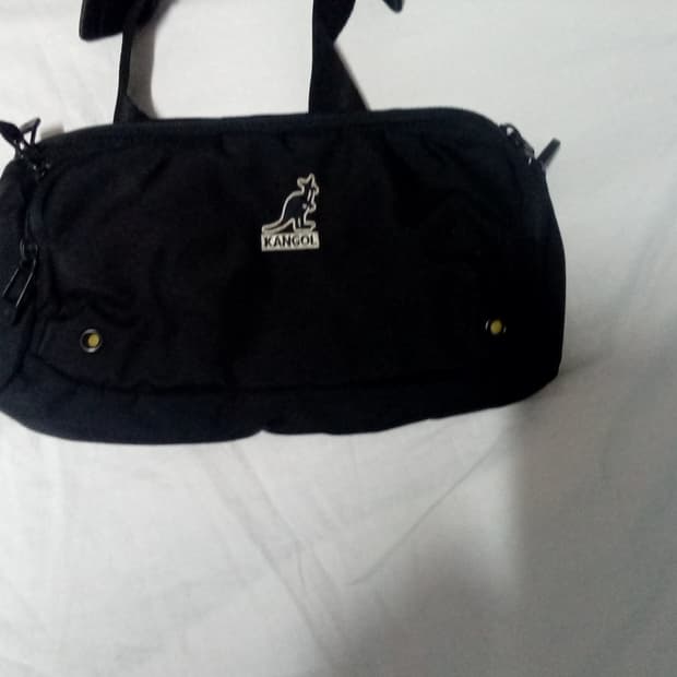 캉골 힙색 슬링백 역 ㅓㄴ가방