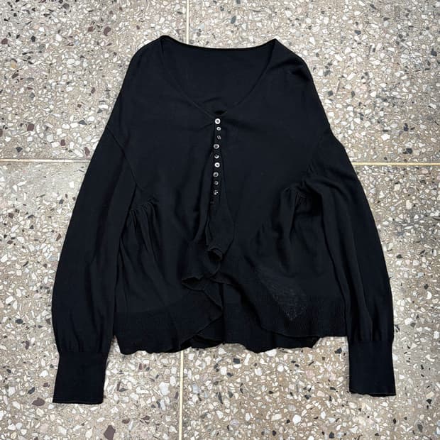 스나오 쿠와하라 페플럼 가디건