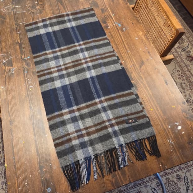 닥스 앙고라 캐시미어 머플러