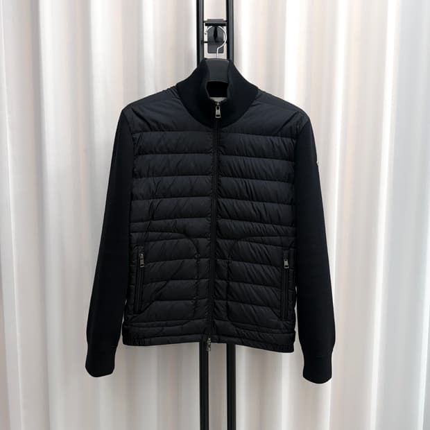 [백화점판 / M] 24FW 몽클레어 김현우 니트패딩 블랙