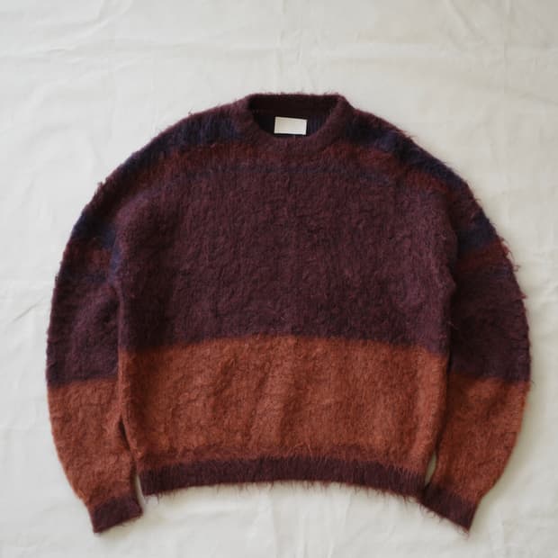 요크 브러쉬드 니트