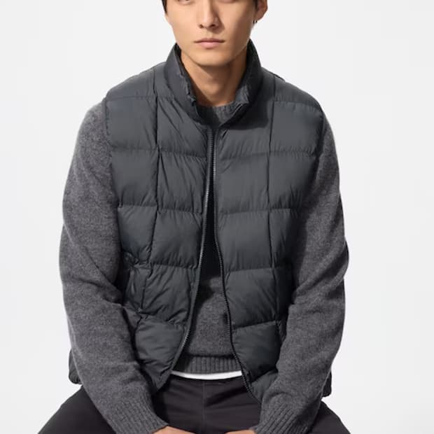 유니클로 퍼프테크 베스트 다크그레이 4xl