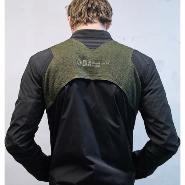 MPa resistance zip jacket