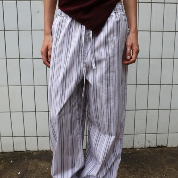 아모르샤이 BANDING PANTS - STRIPE GREY