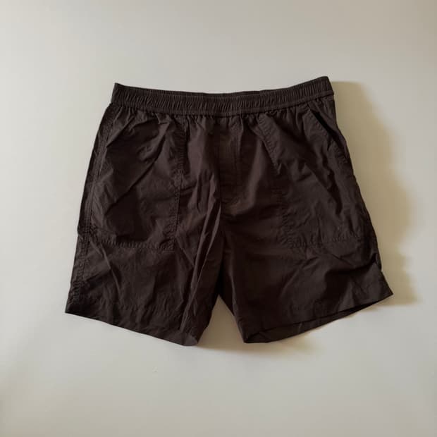 브라운야드 나일론 쇼츠