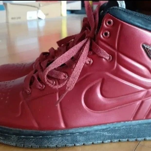 나이키 에어조던1 아노다이즈드 