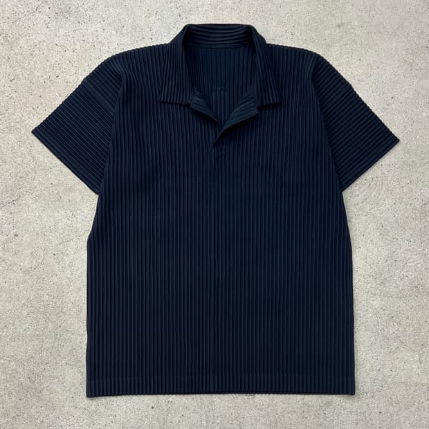 옴므플리세 베이직 다크 네이비 카라 티셔츠