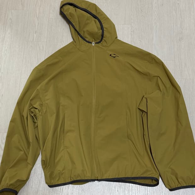 미스치프 롬버스 라이트웨이트 트랙 자켓 올리브 M