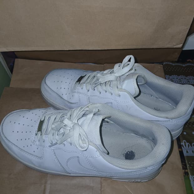 나이키 에어포스 1 흰색 판매 합니다.