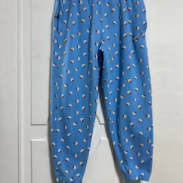 나이키 헬로키티 NRG 플리스 팬츠