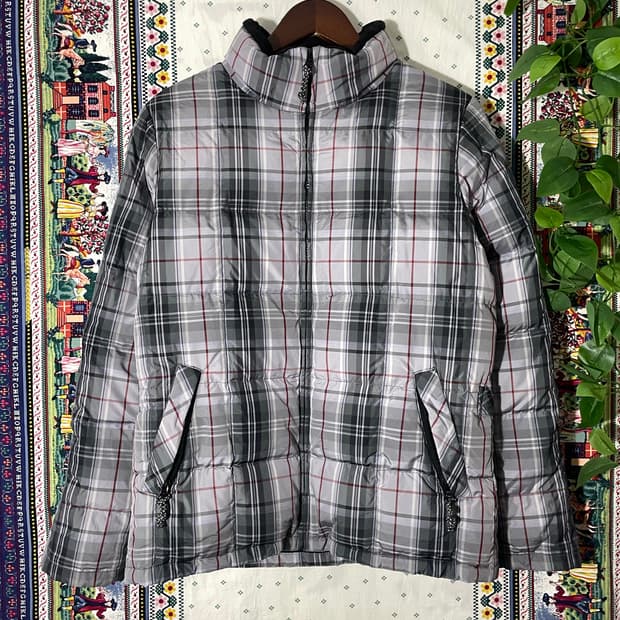 에디바우어 체크 다운 패딩