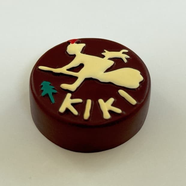 지브리 키키 케이크 자석