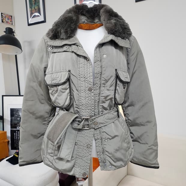 정품(55-66)막스마라 위켄드 벨티드 트리밍 구스 자켓