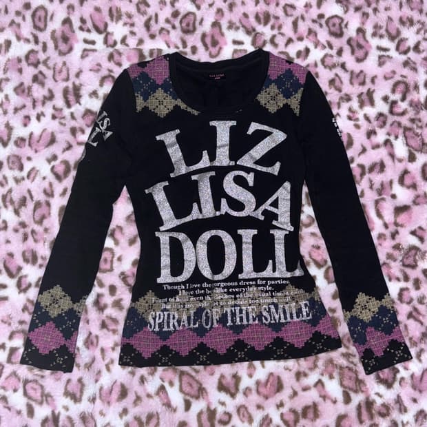 리즈리사돌 아가일 패턴 긴팔 티셔츠 롱슬리브 트랄라라