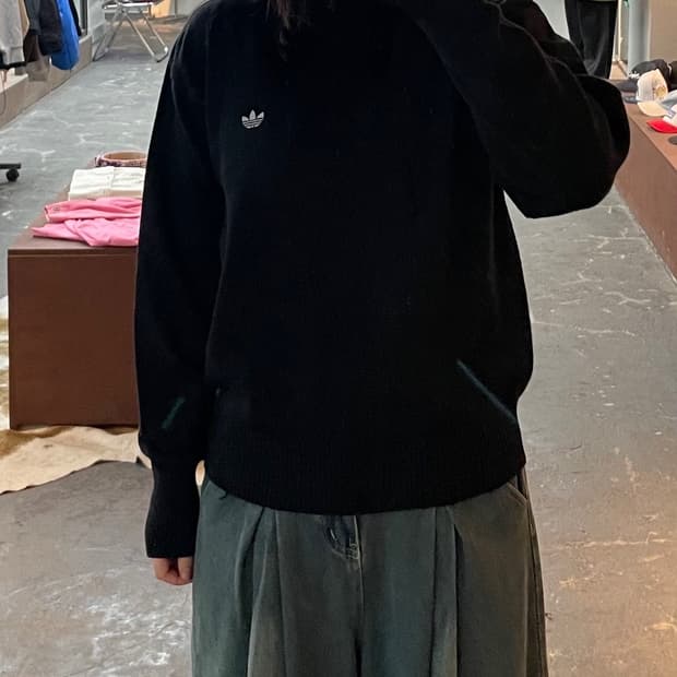 아디다스 아디브레이크 스웨트셔츠 H1930