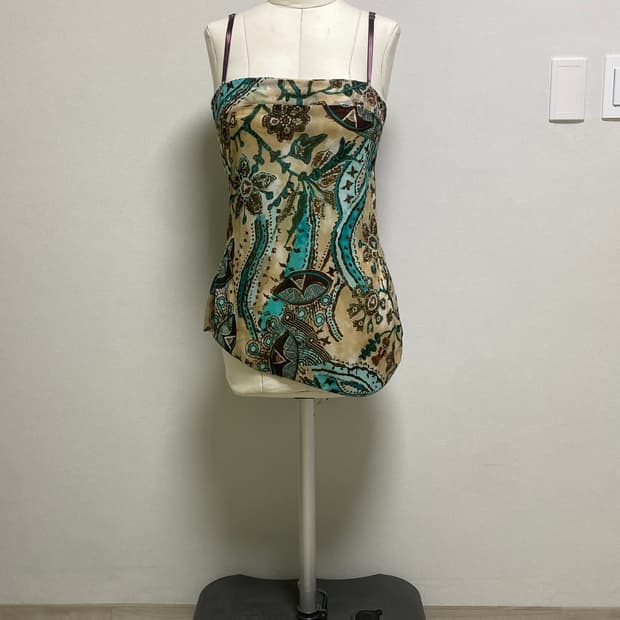 Cute Asymmetrical Top