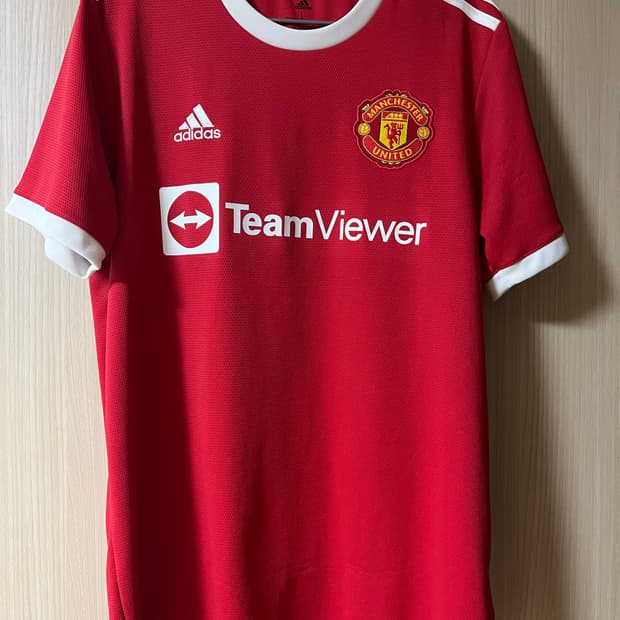 맨체스터 유나이티드 21/22 홈 유니폼