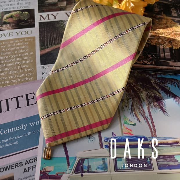 닥스 실크 옐로우 스트라이프 넥타이 9.6cm A등급 A1943
