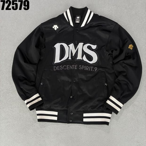 데상트 DMS 블랙 블루종 자켓