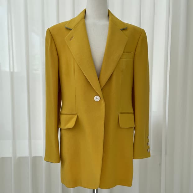 에르메스 옐로우 울 블레이저 