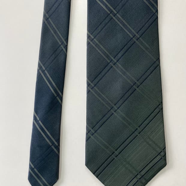 입생로랑 넥타이