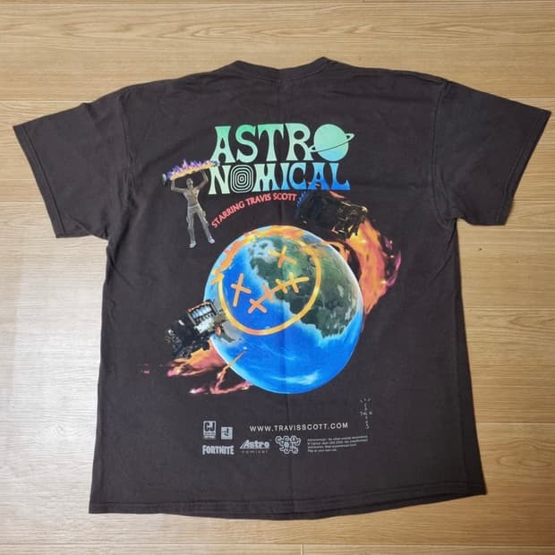 트래비스스캇 캔터스잭 포트나이트 머천다이브 L