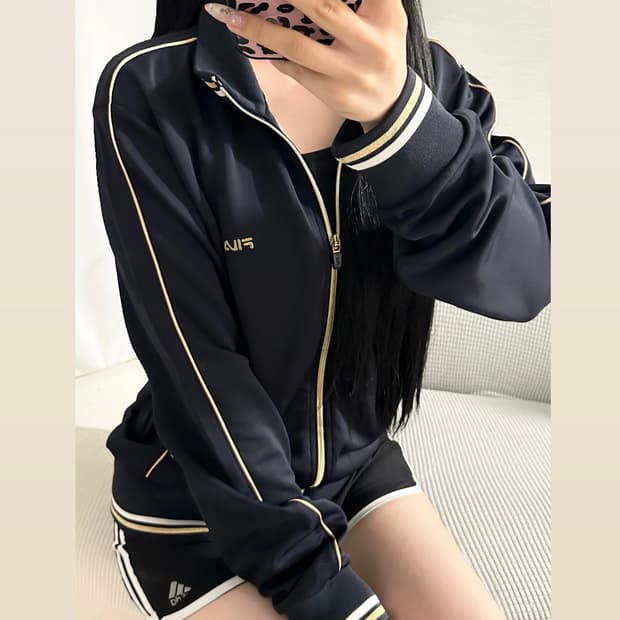 FILA 트레이닝 자켓 / Women 100