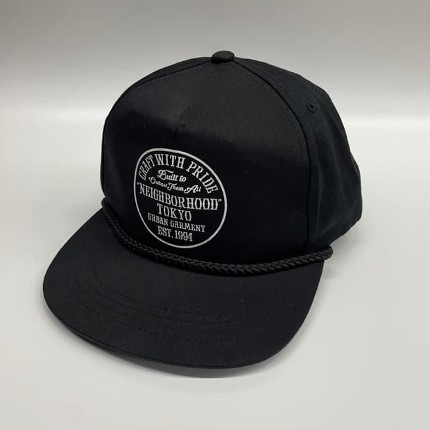 네이버후드 바실드 트러커캡