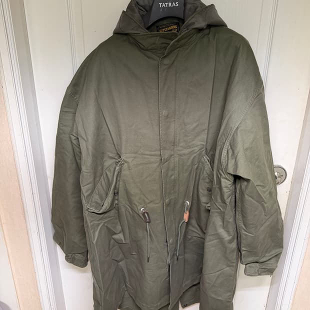 [L] 아웃스탠딩 개파카 야상자켓