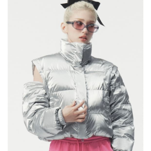 노스페이스 글로시 디테쳐블 패딩-실버