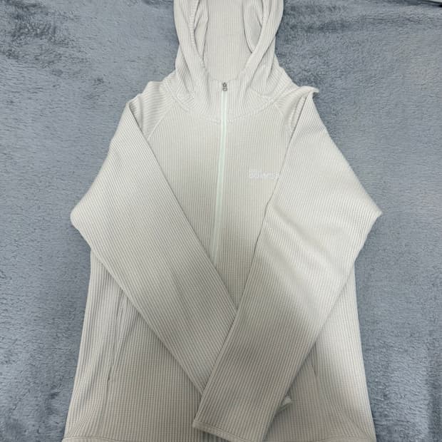 지초이 컴포트 24-001 와플 후드집업 베이지 size2 판매합니다