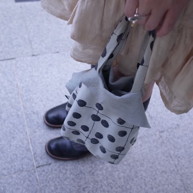 꼼데가르송 도트 레더 토트백