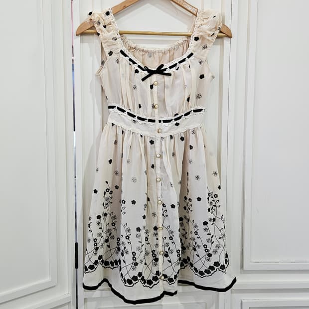 플라워 레이스 쉬폰 원피스