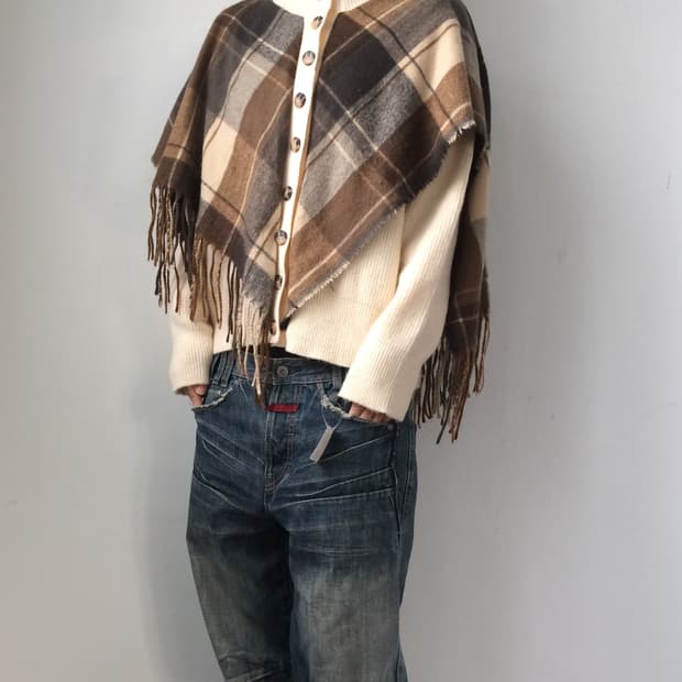 Muffler layered knit cardigan