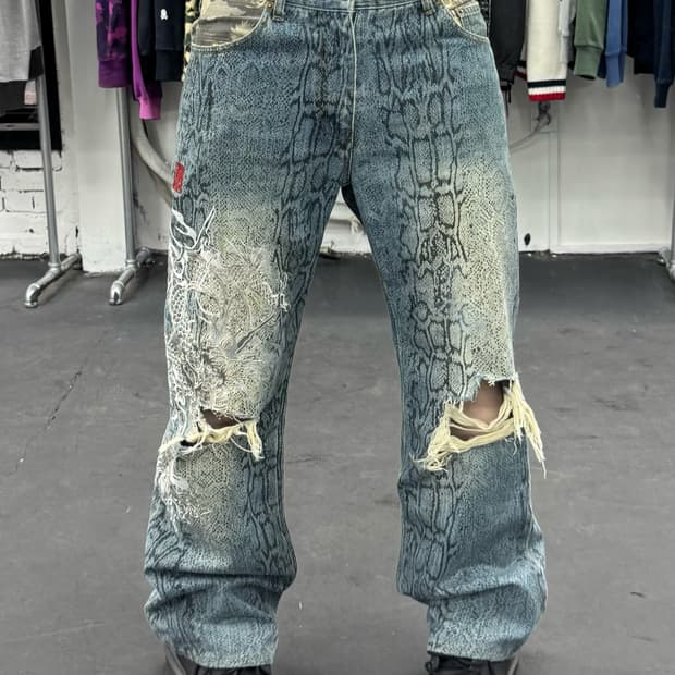 카라쿠리 타마시 오리엔탈 뱀피 데님팬츠