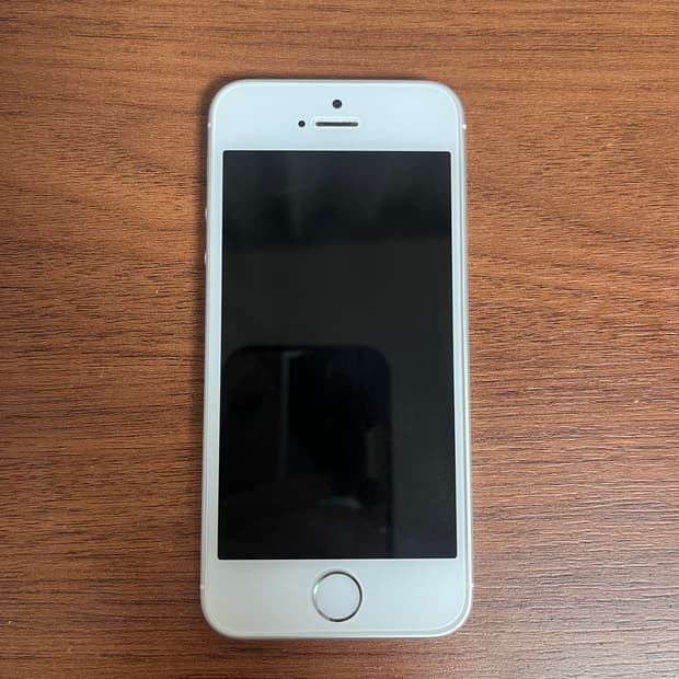 급처) 아이폰 se 128기가 실버