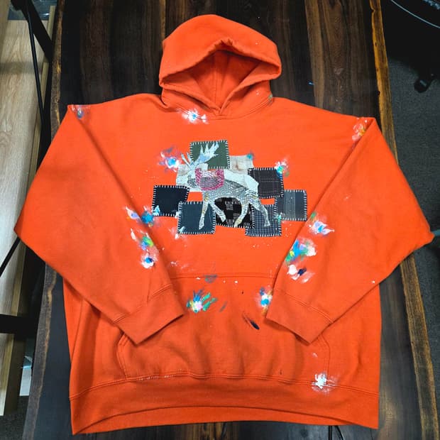 길단 패치워크 페인팅 맨투맨