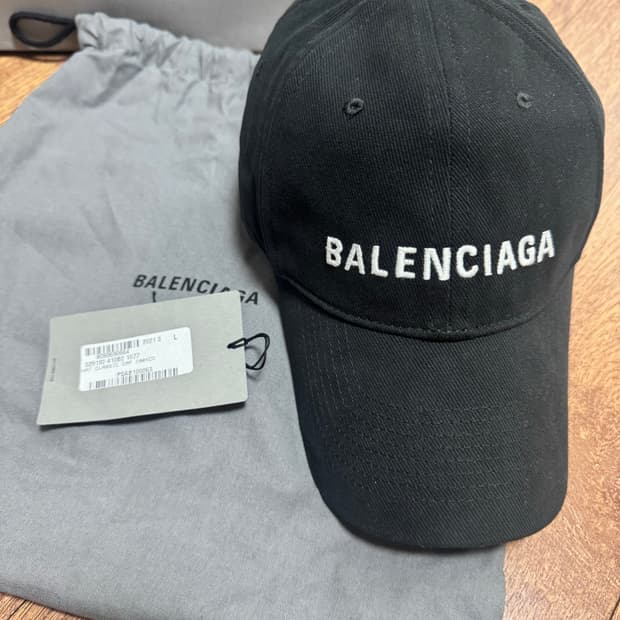 발렌시아가 로고 볼캡 블랙 L 새상품
