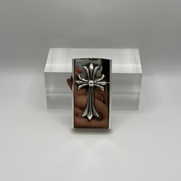 크롬하츠 라이터 판매합니다.