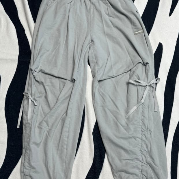 허그유어스킨 조거 팬츠