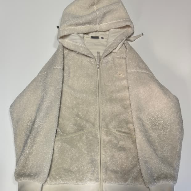 여성 뉴발란스 오버핏 뽀글이 후드 후리스 자켓