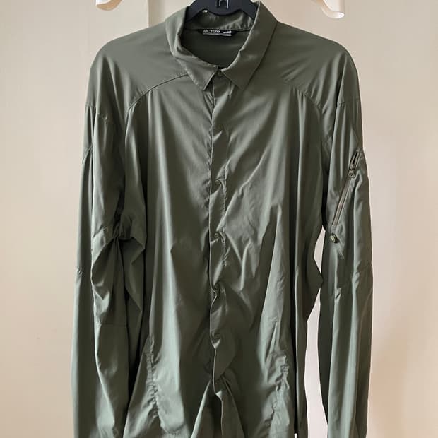 Arcteryx 버튼 셔츠