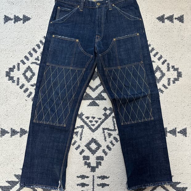 Trophy Clothing  더블니 더트 데님